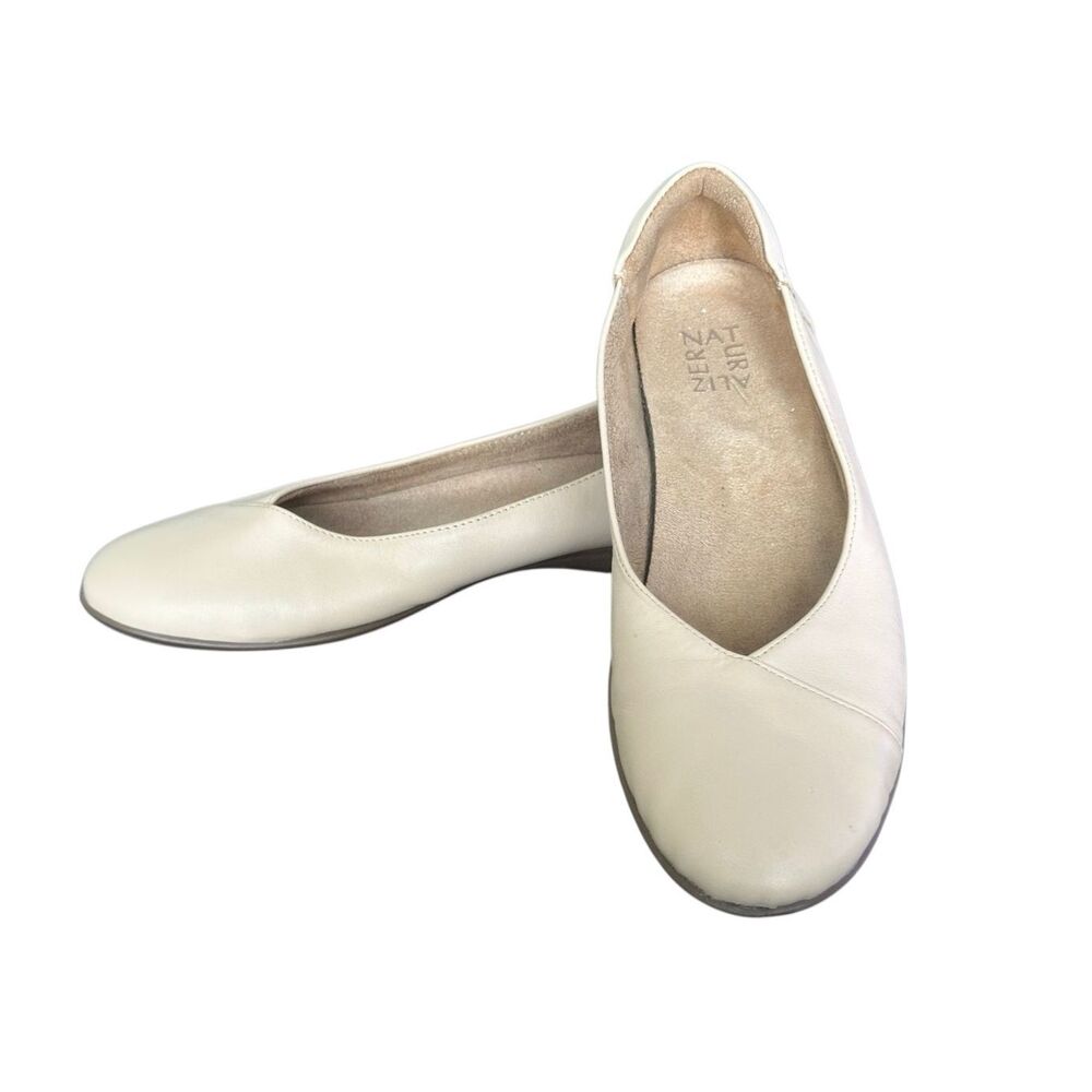 Naturalizer Nude Ballet Flats Size 9W